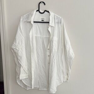 American Eagle Outfitters White Casual Button Down Shirt